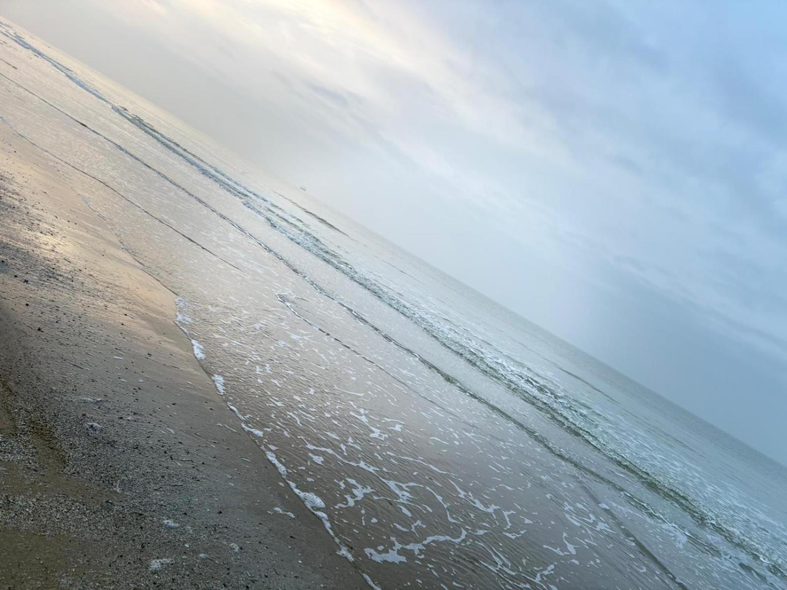 Middelkerke - Frontaal Zeezicht Apartment ภายนอก รูปภาพ